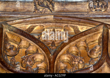 Green man stalles du choeur st nicholas blakeney norfolk angleterre Banque D'Images