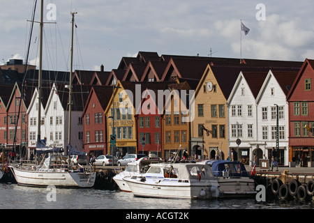 Vue sur le quartier historique de Bryggen à Bergen, Norvège Banque D'Images