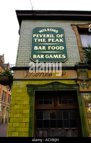 Pev pub peveril of the peak public house Manchester Manchester traditionnels protégés d'origine détails bâtiment architecture histo Banque D'Images