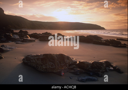 Lever du soleil à Ceiriad Porth péninsule Llyen au nord ouest du pays de Galles Banque D'Images