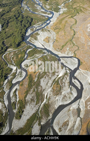 Rivière près de Omarama Ahuriri North Otago ile sud Nouvelle Zelande aerial Banque D'Images