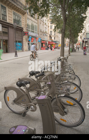 Vélos Velib' à Paris à louer Banque D'Images
