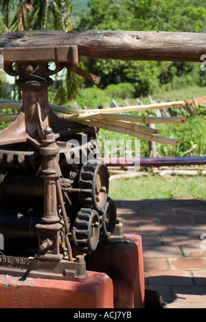 Machines d'un ancien moulin sur l'ancienne demeure sucrière Manaca-Iznaga, Cuba. Banque D'Images