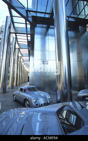 Par Porsche Canada Tour Docklands Londres UK Banque D'Images