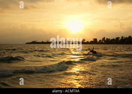 Mer et coucher de soleil Banque D'Images