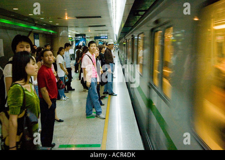 Métro de Shanghai Métro de transport en commun rapide Shanghai Chine Banque D'Images