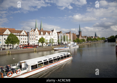 Holstenhafen Holstenharbor Rivière Trave Lübeck Allemagne Banque D'Images