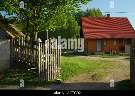 Maison dans village Teremiski Banque D'Images