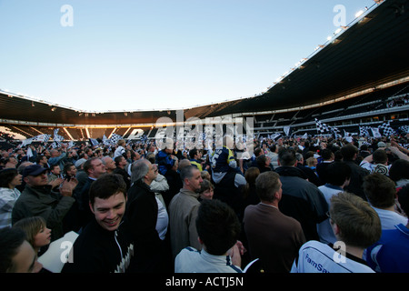 Célébrations à Pride Park Stadium, 2007 - Derby County entrant dans le championnat anglais ligue. Banque D'Images