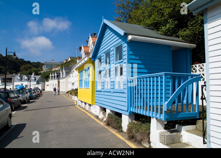 dh Rozel ST MARTIN JERSEY Village front de mer des huttes peintes maisons maisons isles maison Banque D'Images