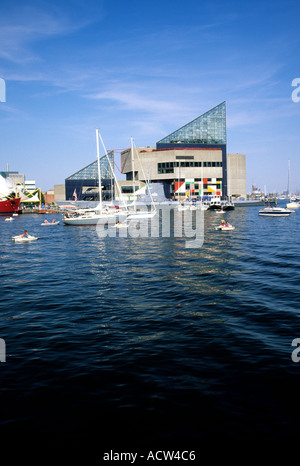 USS Torsk et Aquarium National de Baltimore Maryland USA Banque D'Images