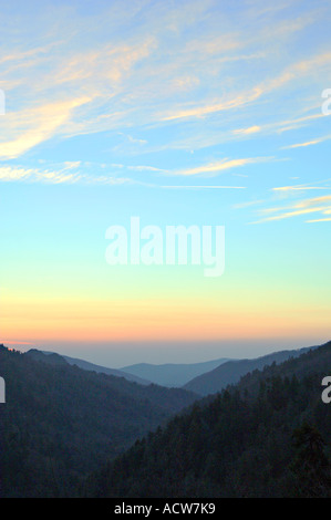 Les Great Smoky Mountains, à l'aube d'Ober Gatlinburg, Tennessee, USA. Banque D'Images