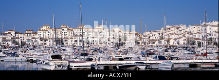 Port de plaisance de Puerto Banús, Marbella, Costa del Sol, Espagne Banque D'Images