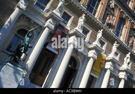 Façade de l'Académie des Arts Plastiques Akademie der Bildenden Kuenste Museum de Vienne Autriche Banque D'Images