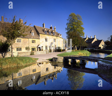 Go - GLOUCESTERSHIRE : Lower Slaughter dans les Cotswolds Banque D'Images