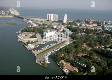 Virginia Beach, Ocean Park, Lynnhaven River, long Creek, Chesapeake Bay, vue aérienne au-dessus, vue, marina, VA070612073 Banque D'Images