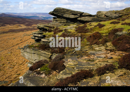 Avis de Stanage Edge dans le Peak District, Banque D'Images