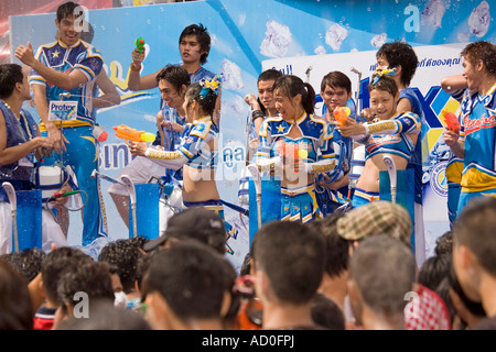 Thaïlande Bangkok Songkran festival Cabaret Banque D'Images