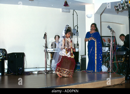 Tooting Londres Indiens Performance Diwali Banque D'Images