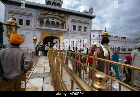 Amritsar Inde Sri Harmandir (Temple d'or) Darshani Deori Banque D'Images