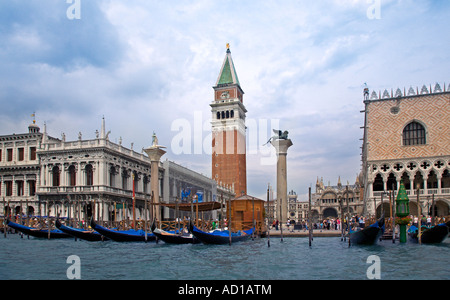 La Place Saint-Marc, Venise, Italie Banque D'Images