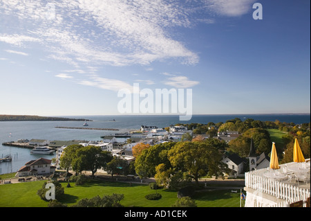 Vue depuis le Grand Hotel, l'île Mackinac, Détroit de Mackinac, Michigan, USA Banque D'Images