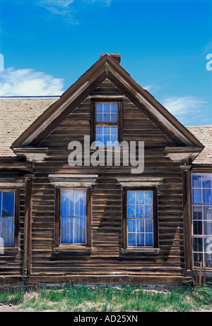 Maison ancienne dans les mines d'or abandonnées ville fantôme de Bodie California USA California State Historic Park Banque D'Images