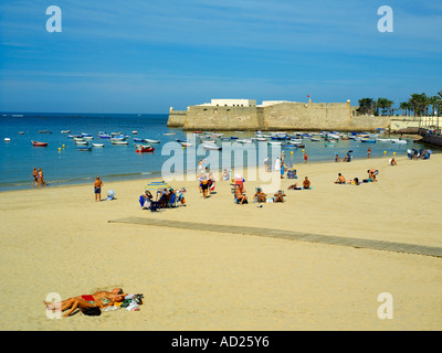 Plage de la Caleta en Cadix Ville Banque D'Images