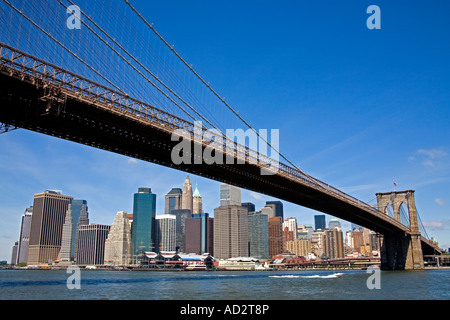Pont de Brooklyn et Manhattan vu de Fulton Ferry State Park, Dumbo, Brooklyn, New York City, New York, USA Banque D'Images