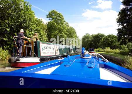 Narrowboats sur le canal d'Oxford North Warwickshire Banque D'Images