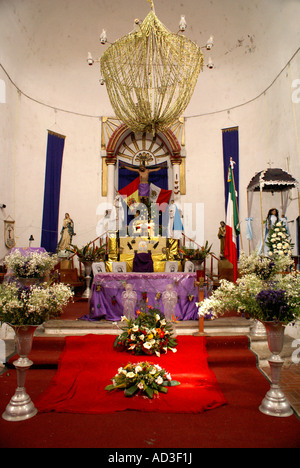 Maître-Autel de la Iglesia de Cristo de Buen Viaje dans La Anitigua, Veracruz, Mexique Banque D'Images