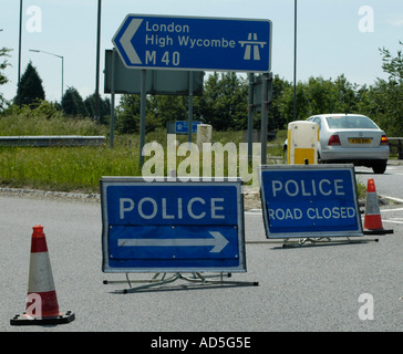 Autoroute fermée en raison d'un accident Banque D'Images