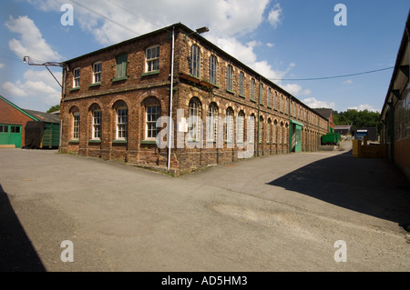 L'ancienne fonderie de fer, Llanidloes Mid Wales Powys ; maintenant l'emplacement de l'entrepôt et bureaux Meubles Hafren, UK Banque D'Images