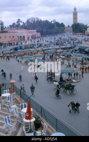 Place Djemaa el Fna Marrakech Maroc Banque D'Images