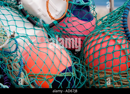 Les bouées et les filets de pêche. L'Ecosse Banque D'Images