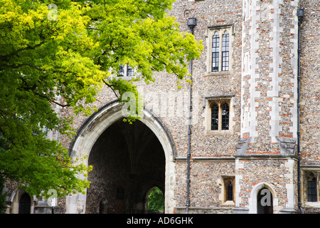 La grande porte du monastère St Albans, Hertfordshire, Angleterre Banque D'Images