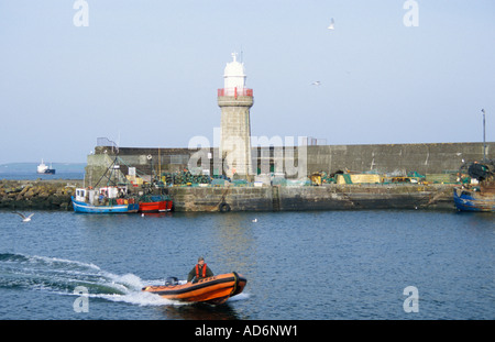 Dunmore East Harbour le comté de Waterford Irlande Mai 2005 Banque D'Images