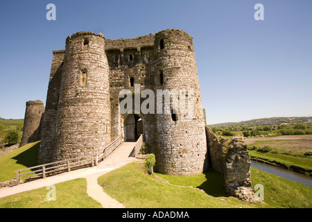 Pays de Galles Carmarthenshire château de Kidwelly gatehouse Banque D'Images