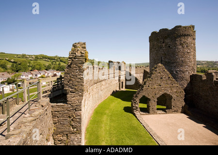 Pays de Galles Carmarthenshire château de Kidwelly interior Banque D'Images