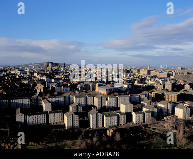 Ville de Paris vu de Arthur's Seat, Salisbury Craigs, Edinburgh, Lothian, Scotland, UK. Banque D'Images