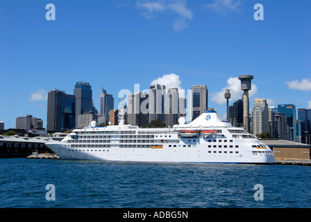 Silver Cloud Pyrmont NSW Australie Sydney Harbour Banque D'Images