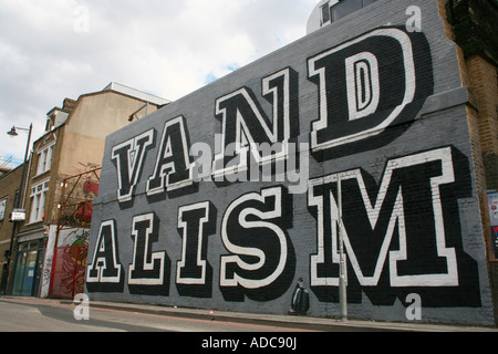 Murale vandalisme d'Eine, Shoreditch, Londres Banque D'Images