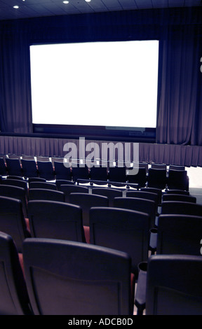 Empty Movie Theater Banque D'Images