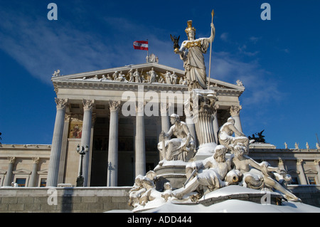 Le parlement de Vienne en hiver Banque D'Images