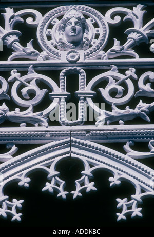 Détail de ferronnerie en fonte maison victorienne à Melbourne, Australie Banque D'Images