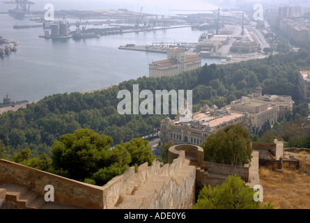Vue panoramique de Malaga et le château du Gibralfaro Costa del Sol Andalousie Côte Soleil Andalucía España Espagne Iberia Europe Banque D'Images