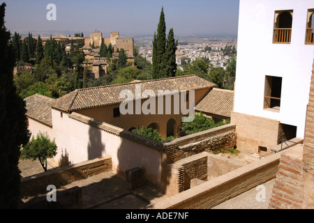 Vue sur l'Alhambra et Grenade andalousie andalousie forteresse Alcazaba España Espagne Iberia Europe Banque D'Images