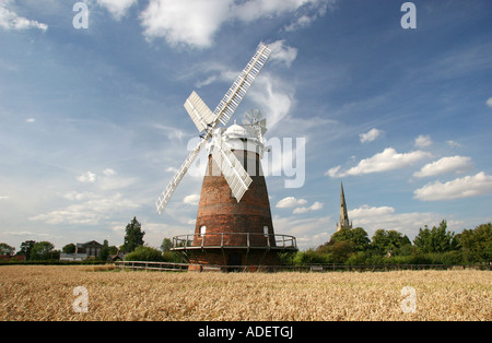 Thaxted moulin a été construit par John Webb, un agriculteur local, propriétaire terrien dans l'Essex en 1804 Banque D'Images