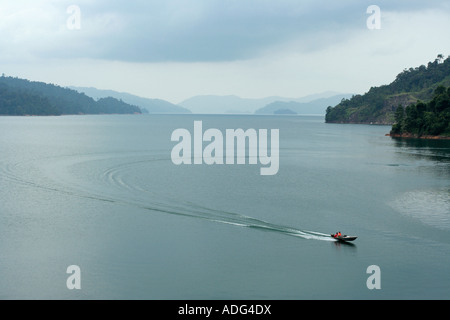 Lake Kenyir à Terengganu, Malaisie. Banque D'Images