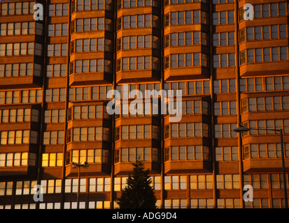 Crépuscule Aylesbury Buckinghamshire County Hall Banque D'Images